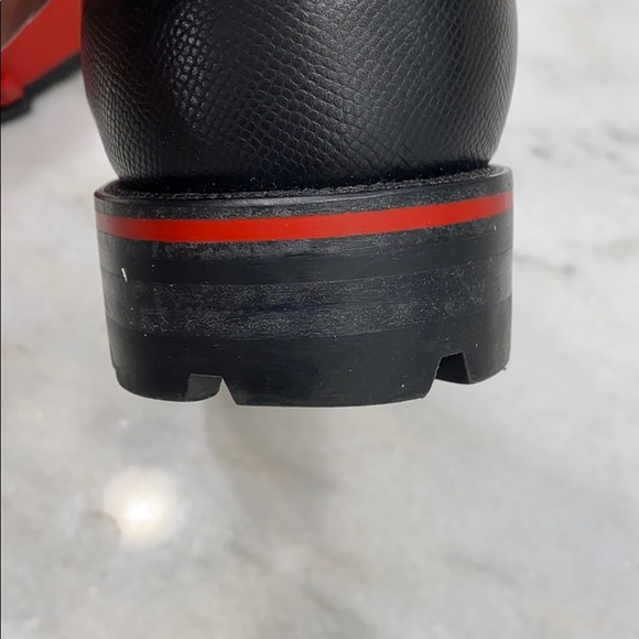 Men’s Christian Louis Vuitton shoes - Picture 5 of 7